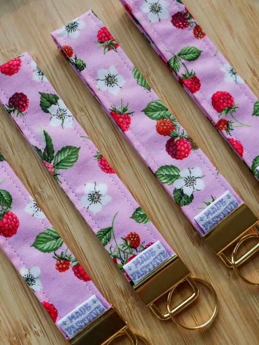 Raspberry Bloom Wristlet 🌸